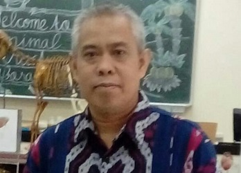 Dr. Kusnadi, M.Si